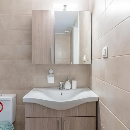 Beachfront Bliss By Halu! Spacious * Nea Skioni