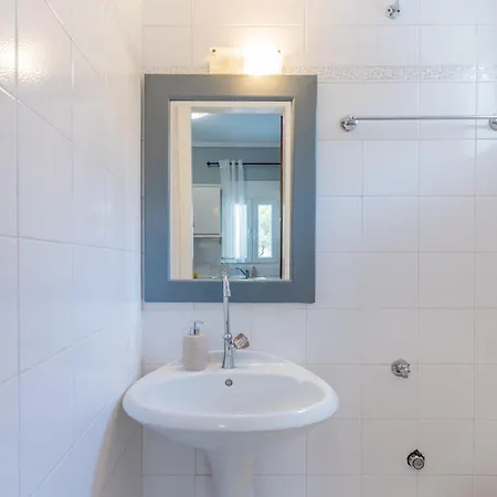 Beachfront Bliss By Halu! Spacious *