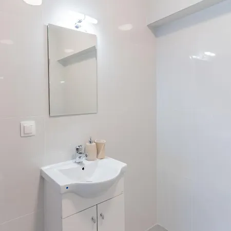 Beachfront Bliss By Halu! Spacious * Nea Skioni