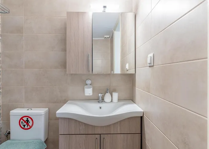 Beachfront Bliss By Halu! Spacious * Nea Skioni